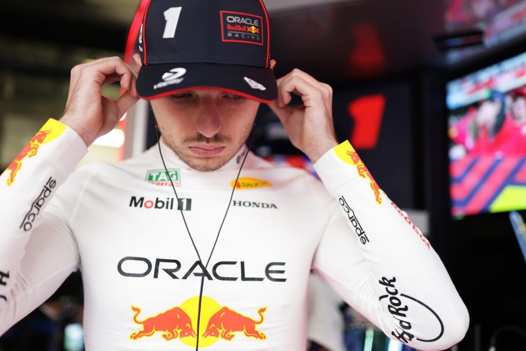 SHANGHAI, CHINA - MARCH 21: Max Verstappen of the Netherlands and Oracle Red Bull Racing prepares to drive in the garage during Sprint Qualifying ahead of the F1 Grand Prix of China at Shanghai International Circuit on March 21, 2025 in Shanghai, China. (Photo by Mark Thompson/Getty Images) // Getty Images / Red Bull Content Pool // SI202503210178 // Usage for editorial use only //