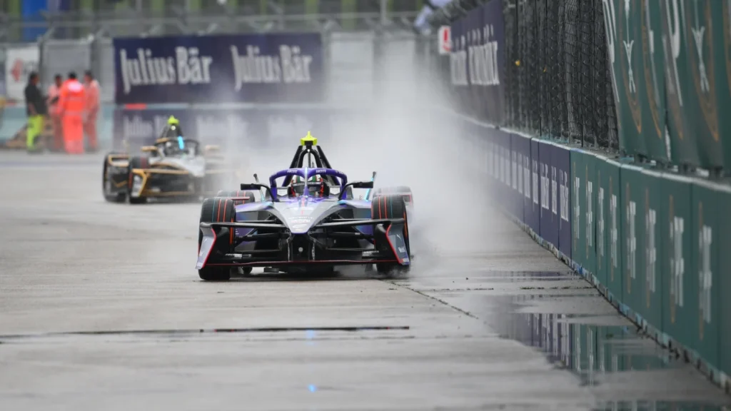 Antonio Felix da Costa of Portugal driving the (13) TAG Heuer Porsche Formula E Team Porsche 99X Electric Gen3 on track during qualifying, ahead of the Berlin E-Prix, Round 13 of the 2025 FIA Formula E World Championship at Tempelhof Airport Circuit on July 12, 2025 in Berlin, Germany. (Photo by Simon Galloway/LAT Images for Formula E)