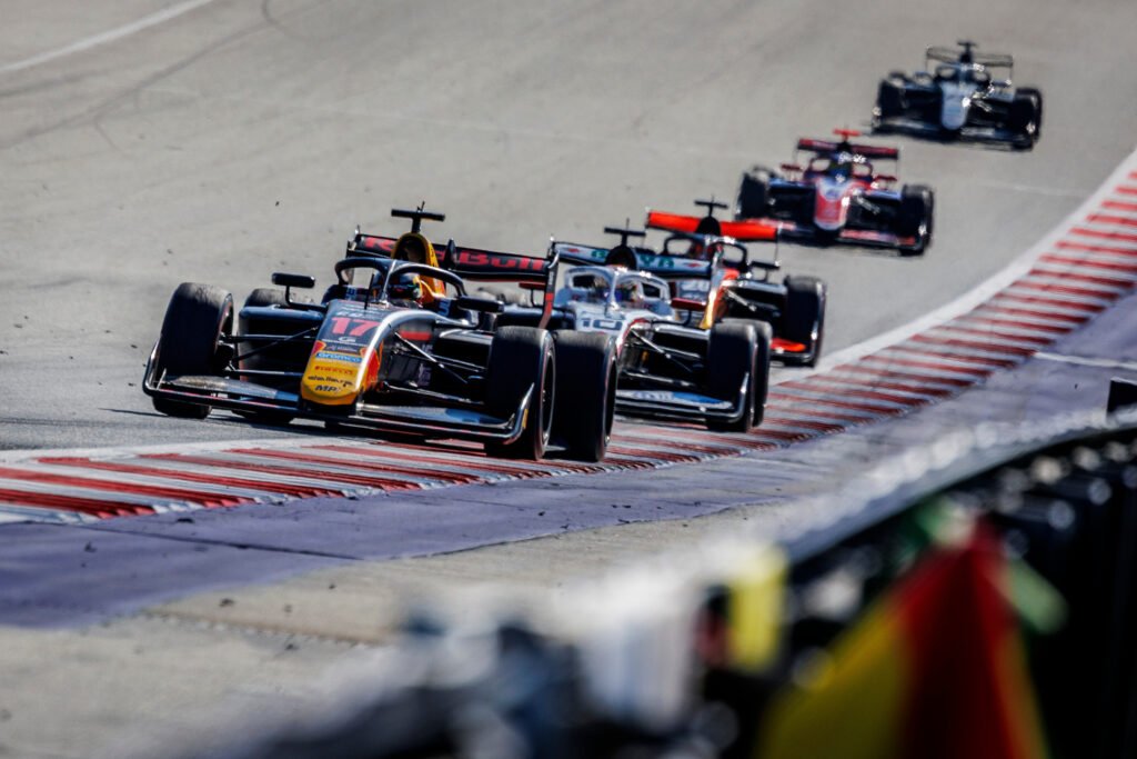 Nikola Tsolov takes pole position at Qualifying F3 British GP
