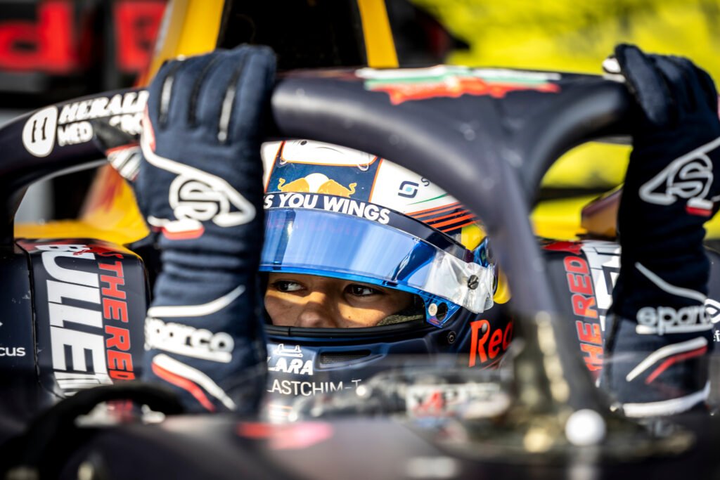 Nikola Tsolov during qualifying for the F3 British GP at Silverstone