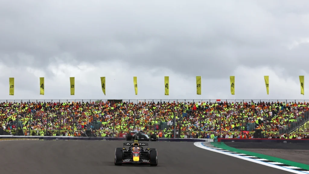 uki Tsunoda of Japan driving the (22) Oracle Red Bull Racing RB21 on track during qualifying ahead of the F1 Grand Prix of Great Britain at Silverstone Circuit on July 05, 2025 in Northampton, England. (Photo by Colin McMaster/LAT Images)
