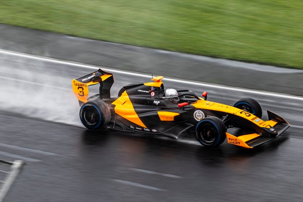 F3 rookie driver Ugo Ugochukwu 2nd at the sprint race in Budapest